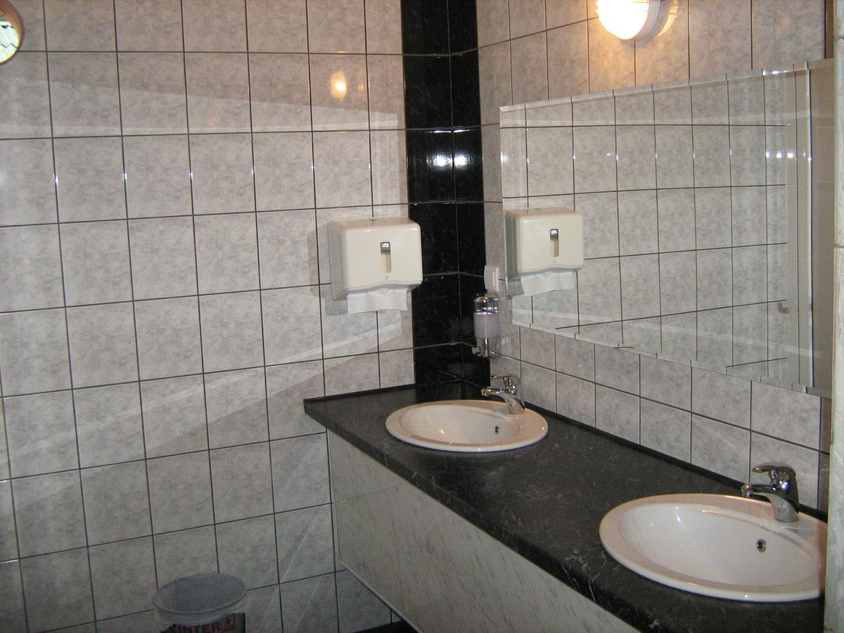 Sobe Za Izdavanje Blef Ovcar Banja Exterior photo